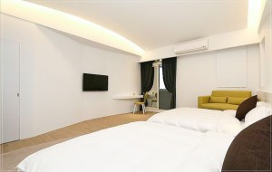 純舍民宿家庭四人房